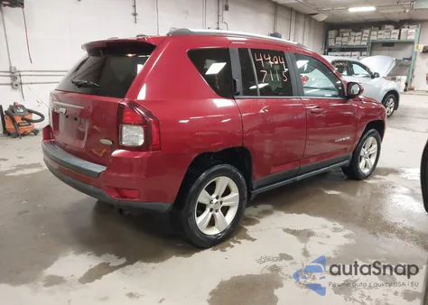 2016 Jeep Compass Latitude из США, поврежденный, VIN 1C4NJDEB0GD663110